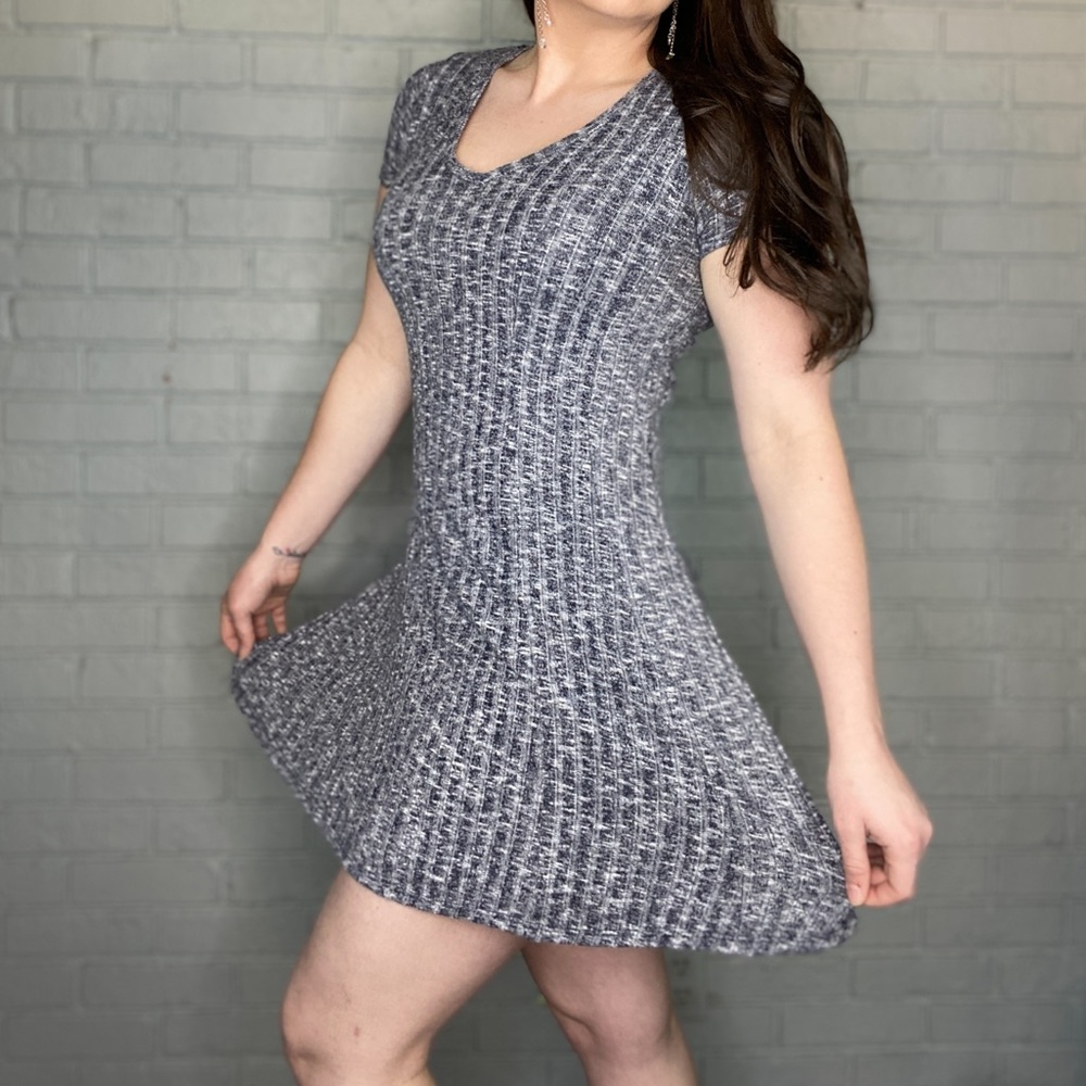 Anthropologie Dolan Left Coast Collection Gray Knit Ribbed Swing Dress Size XS - Picture 8 of 14